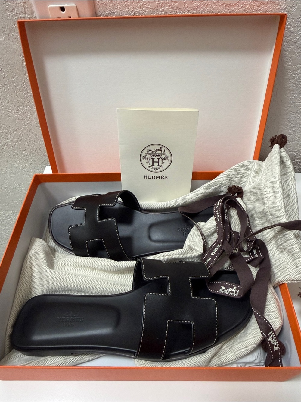 Hermes Black Women's Oran Leather Slide Sandals